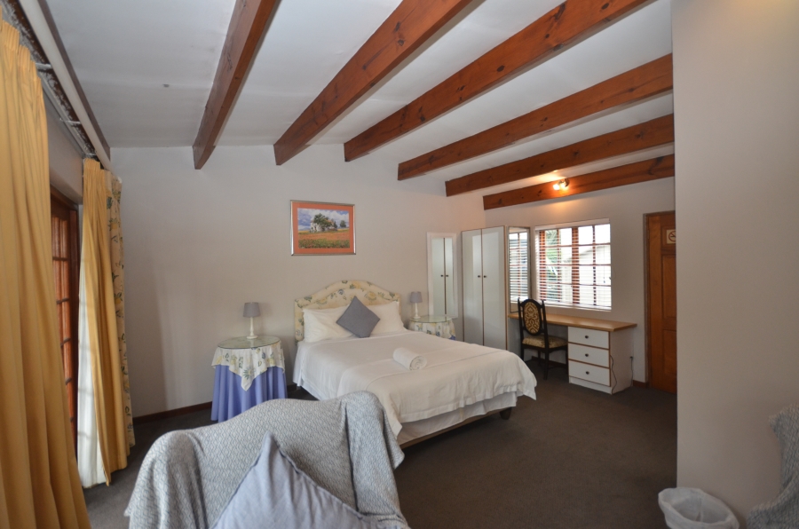 9 Bedroom Property for Sale in Nahoon Eastern Cape